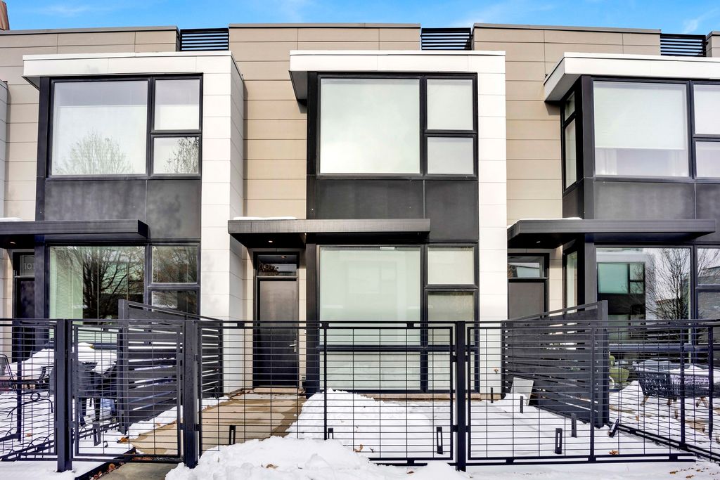 1017 N Cleveland Avenue 4, Chicago, IL 60610