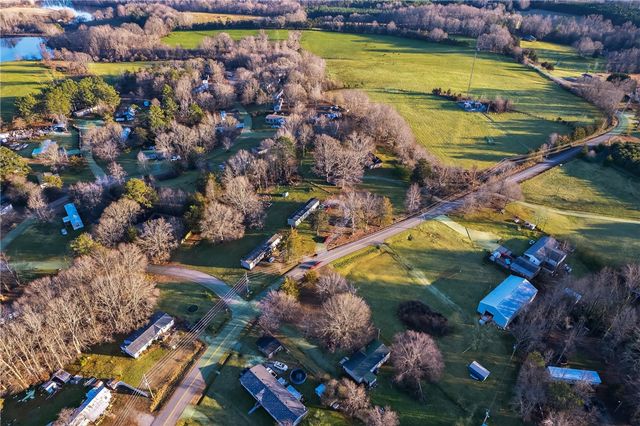 862 North Old Mill Road, Easley, SC 29640