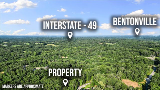Pitt Lane, Bella Vista, AR 72715