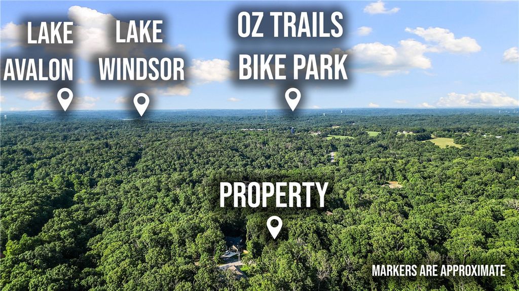 Pitt Lane, Bella Vista, AR 72715