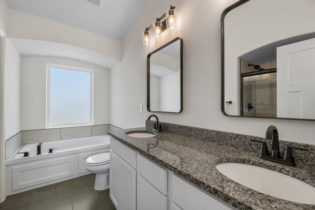 5484 N Toben Dr., Bel Aire, KS 67226