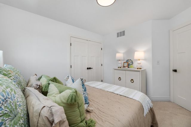 5484 N Toben Dr., Bel Aire, KS 67226