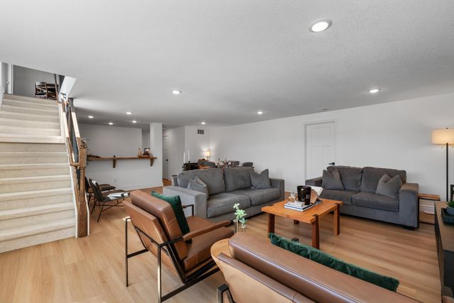 5484 N Toben Dr., Bel Aire, KS 67226