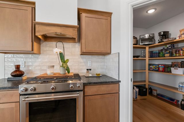 5484 N Toben Dr., Bel Aire, KS 67226