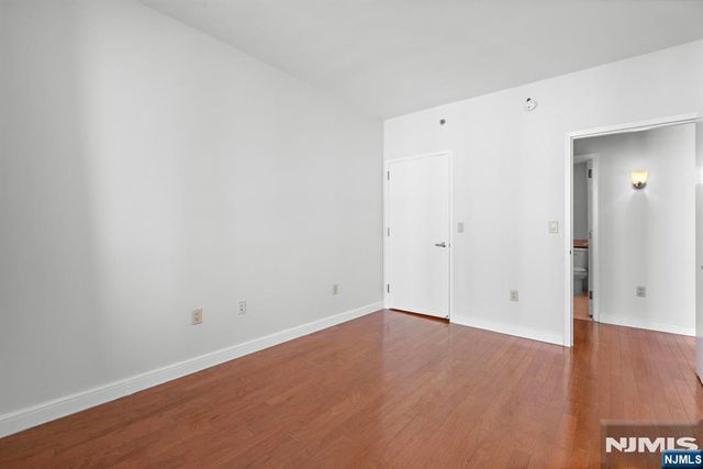 20 Newport Parkway 1209, Jersey City, NJ 07310