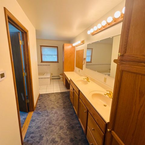 4713 S Fraser Road, Bay City, MI 48706