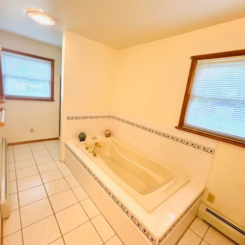 4713 S Fraser Road, Bay City, MI 48706