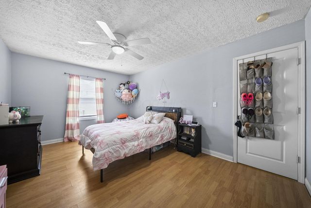 44 Ashton Drive, Ashville, OH 43103