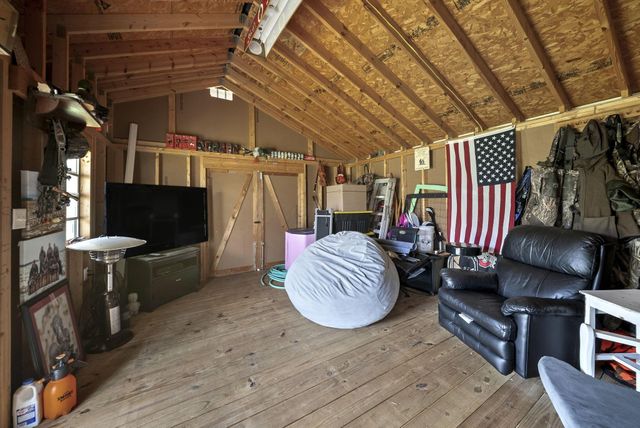 44 Ashton Drive, Ashville, OH 43103