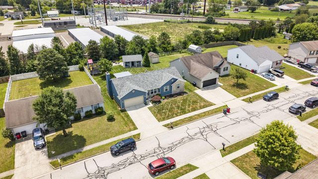 44 Ashton Drive, Ashville, OH 43103