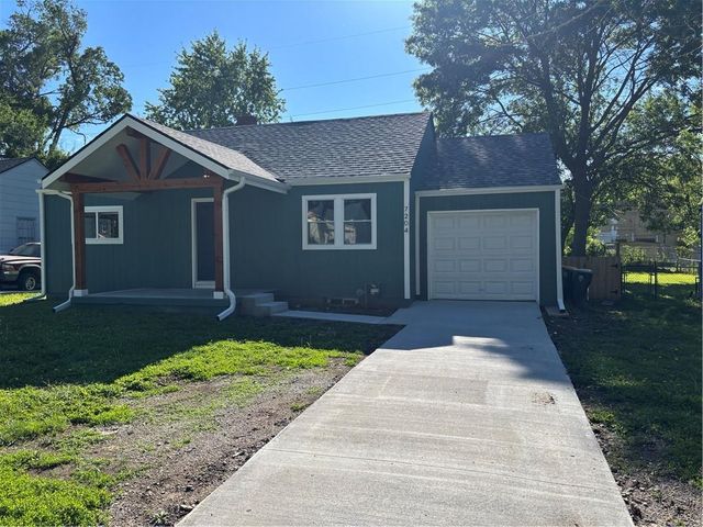 7204 Forest Avenue, Kansas City, MO 64131