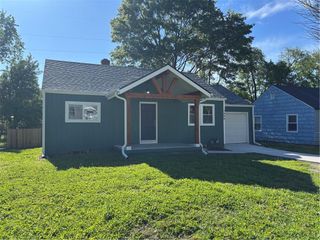 7204 Forest Avenue, Kansas City, MO 64131