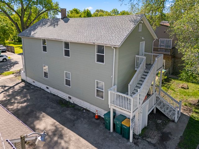 207 S Ottawa Street, Joliet, IL 60436
