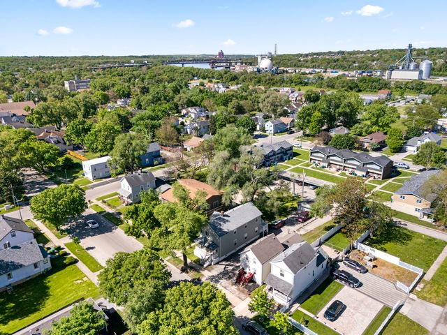 207 S Ottawa Street, Joliet, IL 60436
