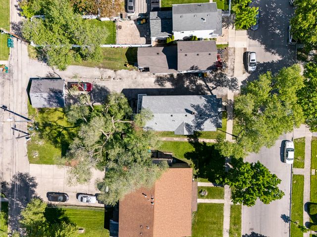 207 S Ottawa Street, Joliet, IL 60436