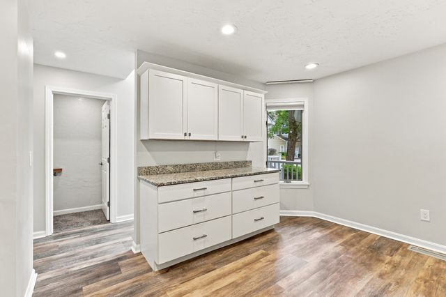 78 Pointe Rok Drive 78, Worcester, MA 01604