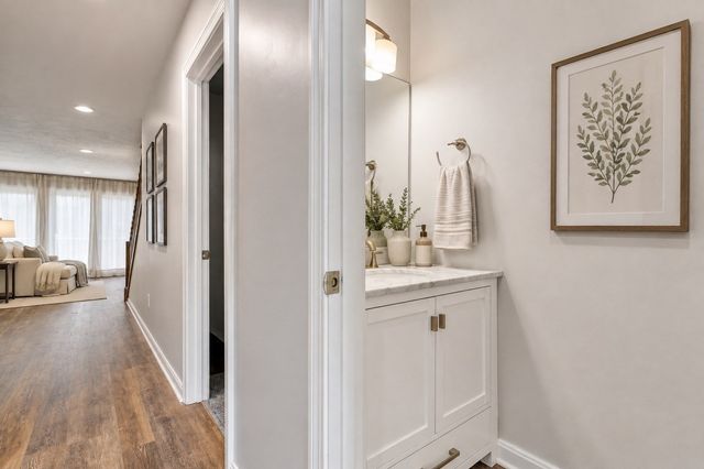 78 Pointe Rok Drive 78, Worcester, MA 01604