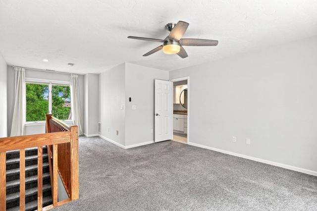 78 Pointe Rok Drive 78, Worcester, MA 01604