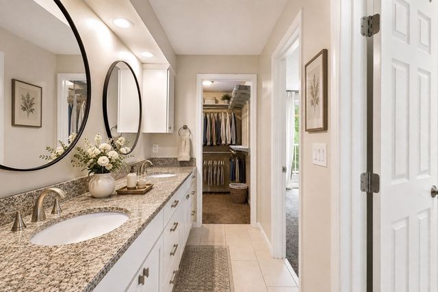 78 Pointe Rok Drive 78, Worcester, MA 01604