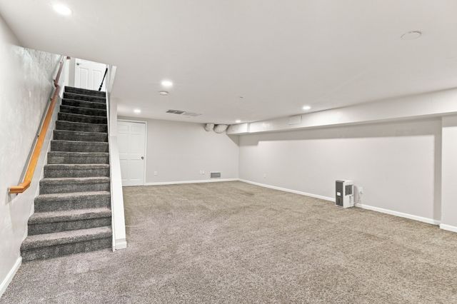 78 Pointe Rok Drive 78, Worcester, MA 01604