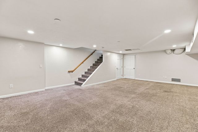 78 Pointe Rok Drive 78, Worcester, MA 01604