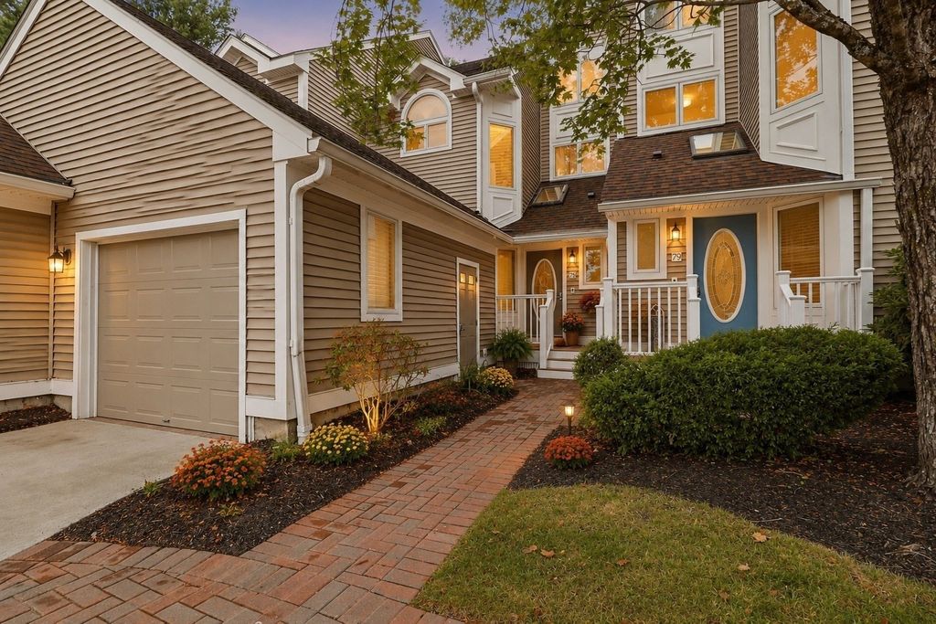 78 Pointe Rok Drive 78, Worcester, MA 01604