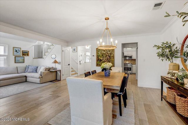 6 Longfellow Court, Freehold, NJ 07728