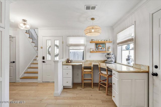 6 Longfellow Court, Freehold, NJ 07728