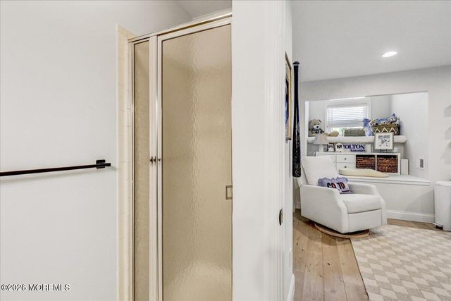 6 Longfellow Court, Freehold, NJ 07728