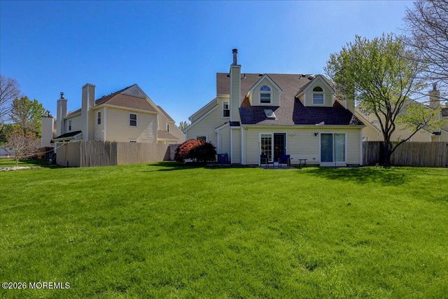 6 Longfellow Court, Freehold, NJ 07728