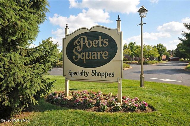 6 Longfellow Court, Freehold, NJ 07728