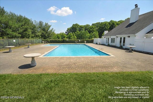 6 Longfellow Court, Freehold, NJ 07728