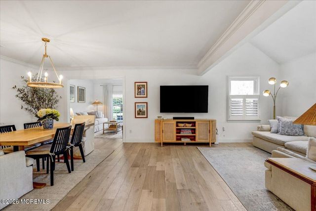 6 Longfellow Court, Freehold, NJ 07728