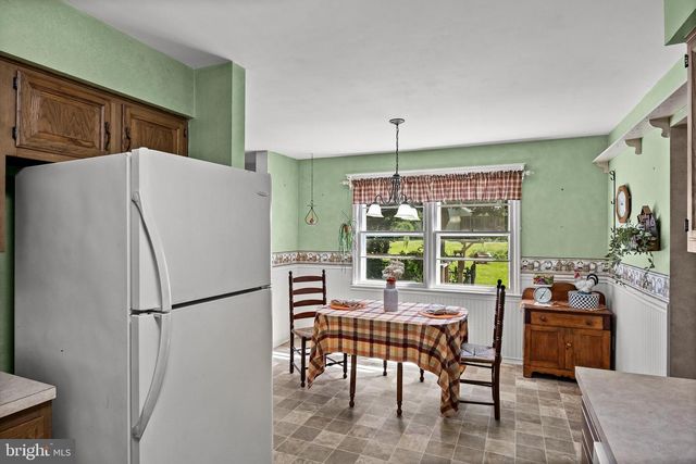 518 ADAMS LN, Southampton, NJ 08088