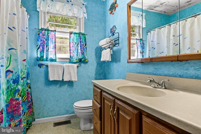 518 ADAMS LN, Southampton, NJ 08088