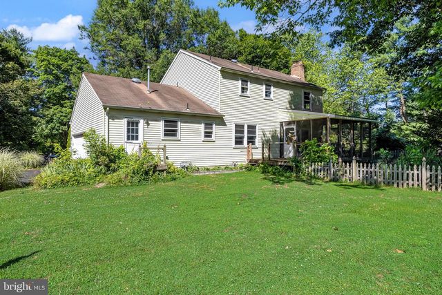 518 ADAMS LN, Southampton, NJ 08088
