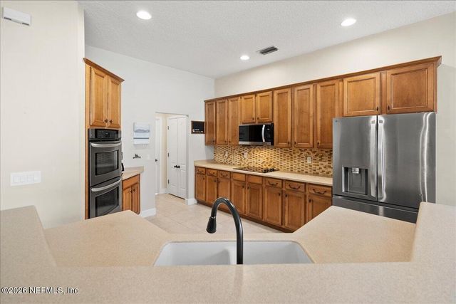 2470 COUNTRY SIDE Drive, Fleming Island, FL 32003