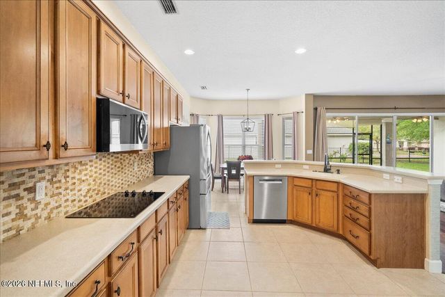 2470 COUNTRY SIDE Drive, Fleming Island, FL 32003