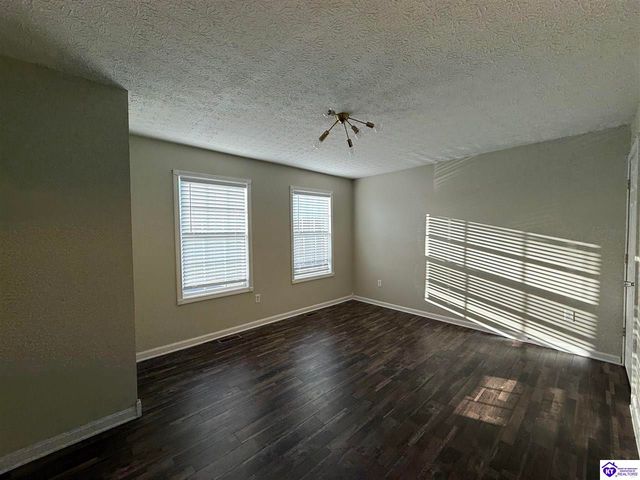 111 Calumet Court, Elizabethtown, KY 42701