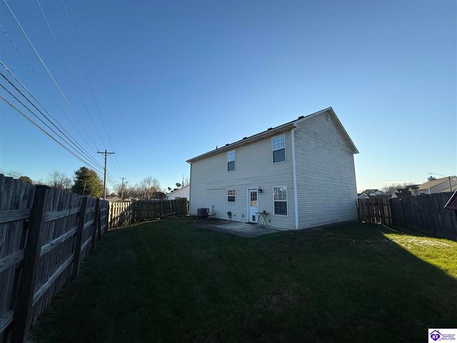 111 Calumet Court, Elizabethtown, KY 42701