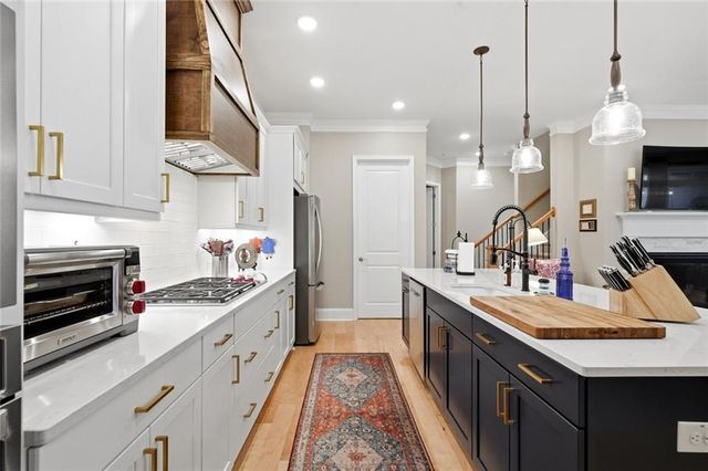 1932 Finnish Lane, Kennesaw, GA 30152