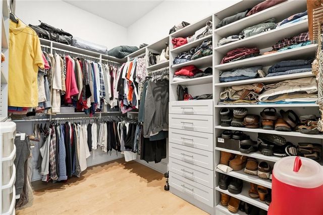1932 Finnish Lane, Kennesaw, GA 30152