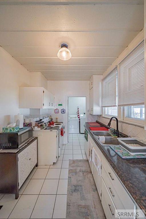 Image 9 of property listing at 1305 Canal, Idaho Falls, ID 83402