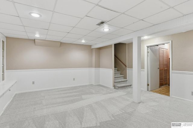 575 N 152 Avenue Circle, Omaha, NE 68154