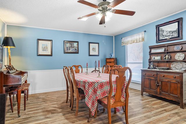 1613 Saint James Drive, Carrollton, TX 75007