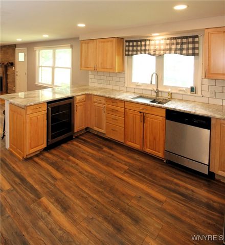 8709 Nottingham, Clarence, NY 14221