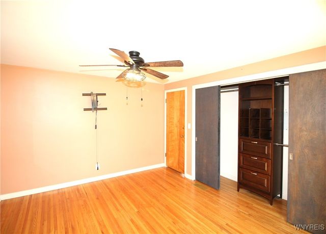 8709 Nottingham, Clarence, NY 14221