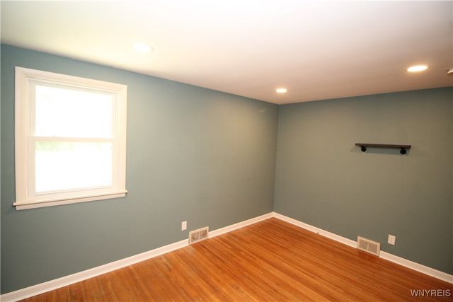 8709 Nottingham, Clarence, NY 14221