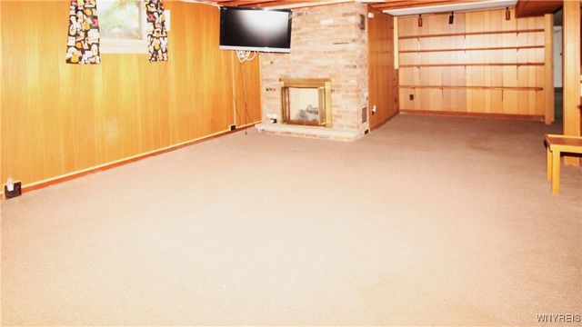 8709 Nottingham, Clarence, NY 14221