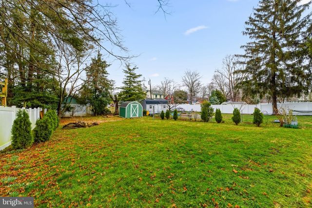 125 W KINGS HWY, Audubon, NJ 08106